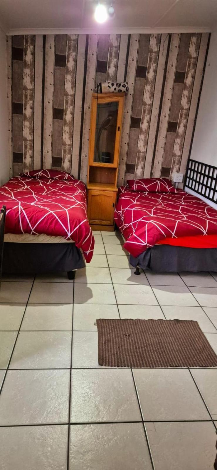 Keedols Inn & Backpackers Knysna Luaran gambar